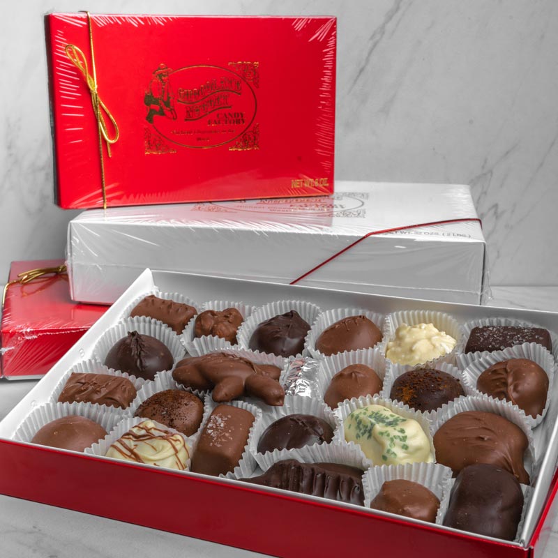 1 lb. Deluxe Assorted Chocolate Gift Box